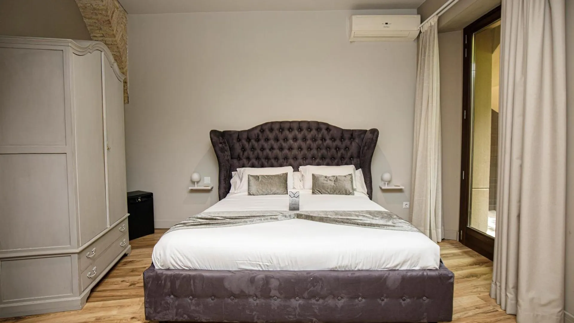 Les Clarisses Boutique Hotel Vic
