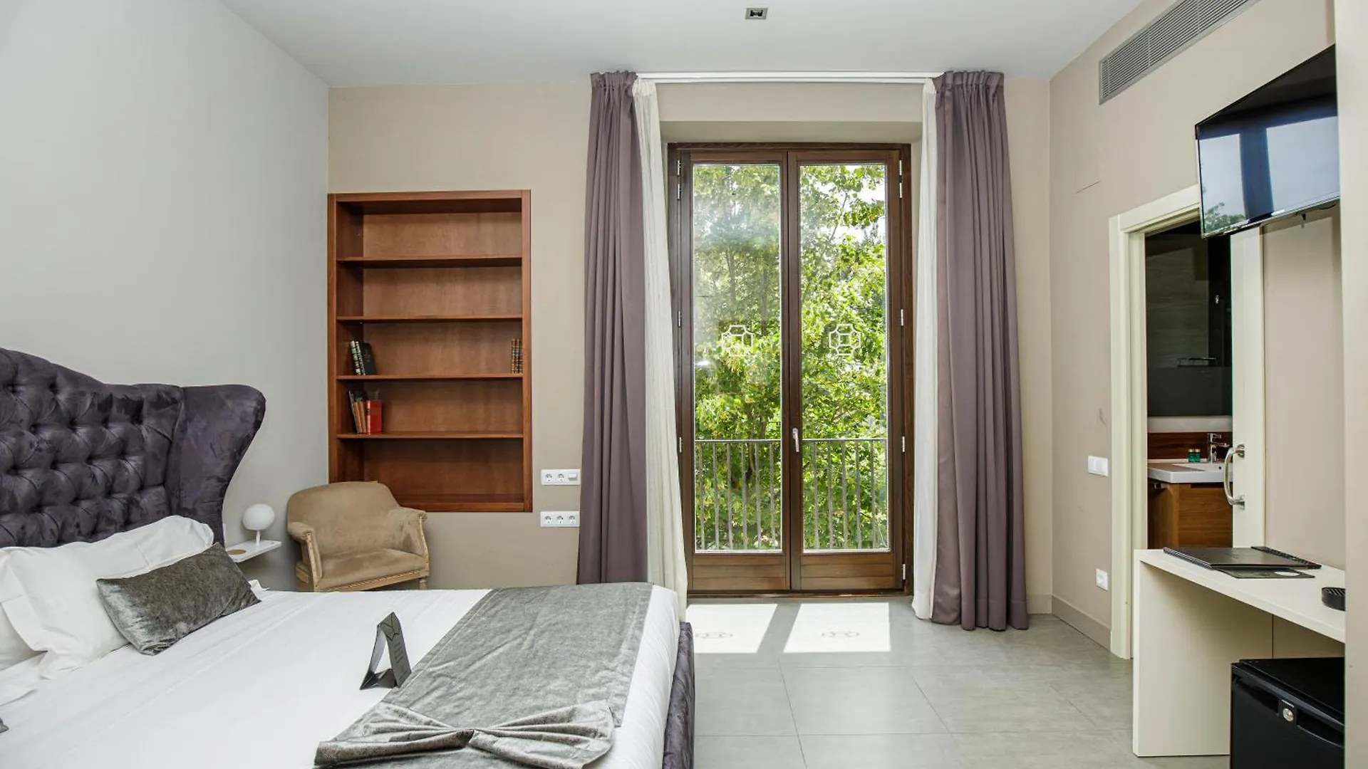 Les Clarisses Boutique Hotel Vic 4*,  Spain